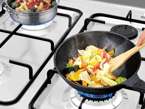 • بوتاجاز ٤ عين للتخييم ضمان عامين