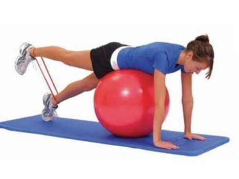 • كرة تمارين