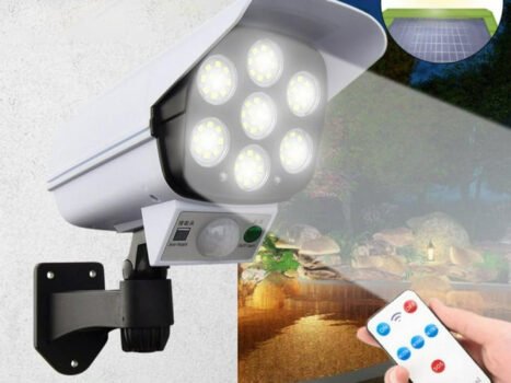 • كشاف على شكل كاميرا بالطاقة الشمسية ( مقاوم للماء)