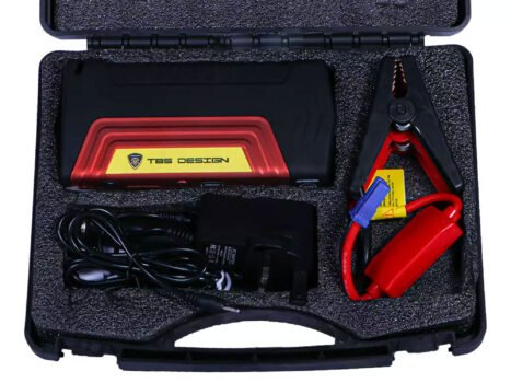 عدة سيارة متنقلة للطوارئ بضمان عام (بنك طاقة+كشاف)