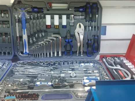 • طقم عدة متكامل لجميع اصلاحات المنزل