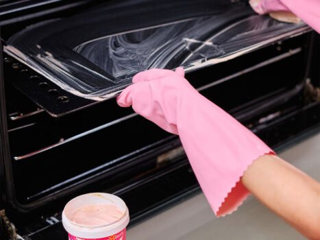 • منظف ادوات المطبخ السحري