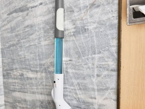 • فرشاة تنظيف كهربائية متعددة الوظائف