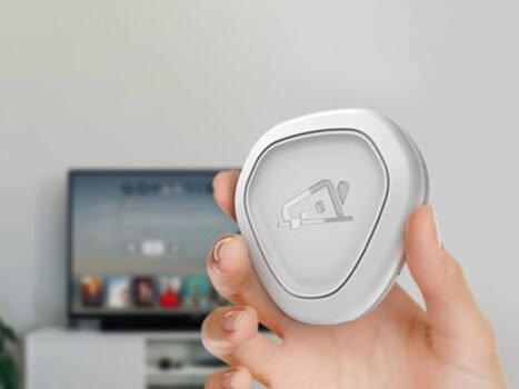 • ابل كار بلاي للسيارة و التلفاز