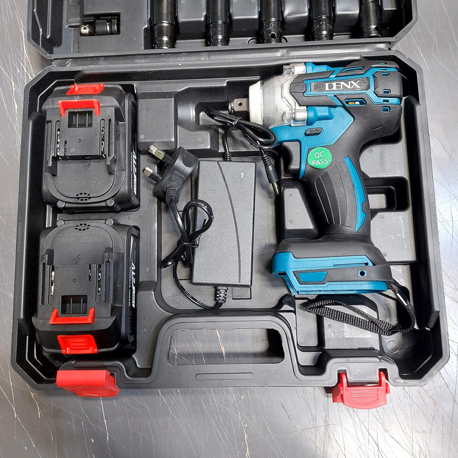 دريل كفرات مع شنطة عدة متكامله للسيارة و المنزل بضمان عامين - الصورة 9